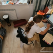 Slim en stijlvol compact wonen in Antwerpen – klaar voor het academiejaar Slim en stijlvol compact wonen in Antwerpen – klaar voor het academiejaar